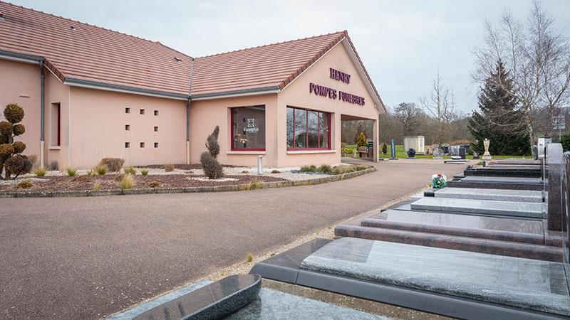 Entreprise spécialisée dans l'inhumation Longeau-Percey